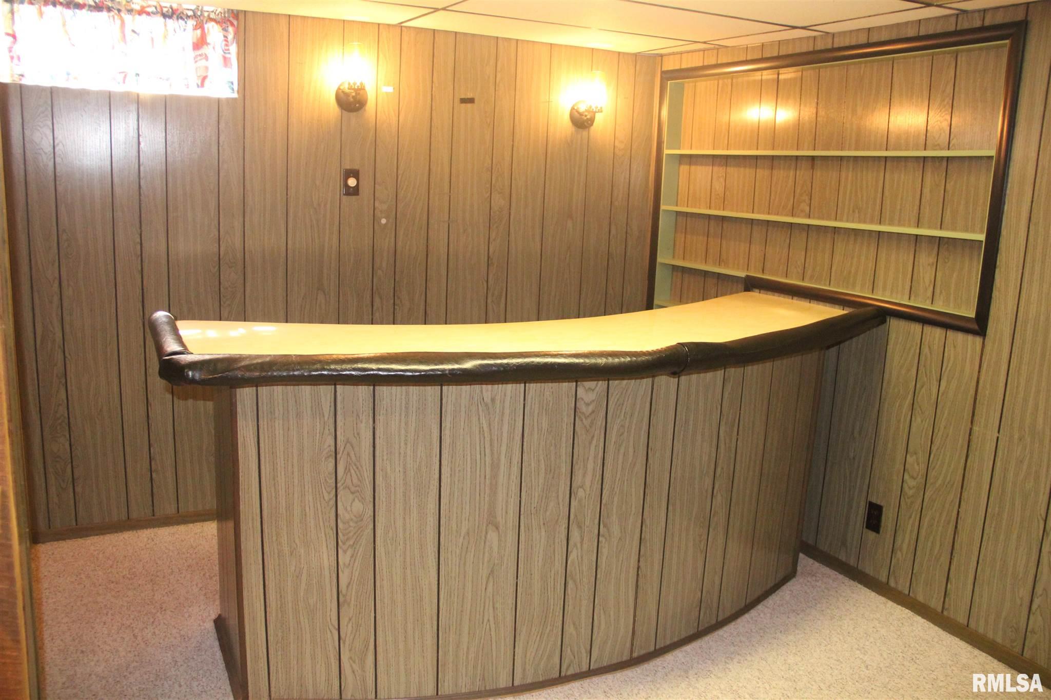 2416 Queensway Road Springfield, IL 62703 - Photo 31 of 41 Gallery Image 31
