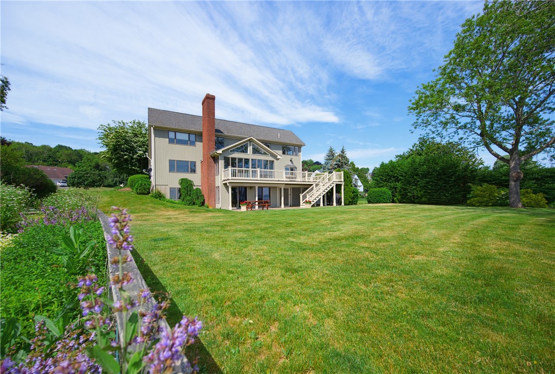 54 Oliver Hazard Perry Road Portsmouth, RI 02871 - Photo 5 of 28
