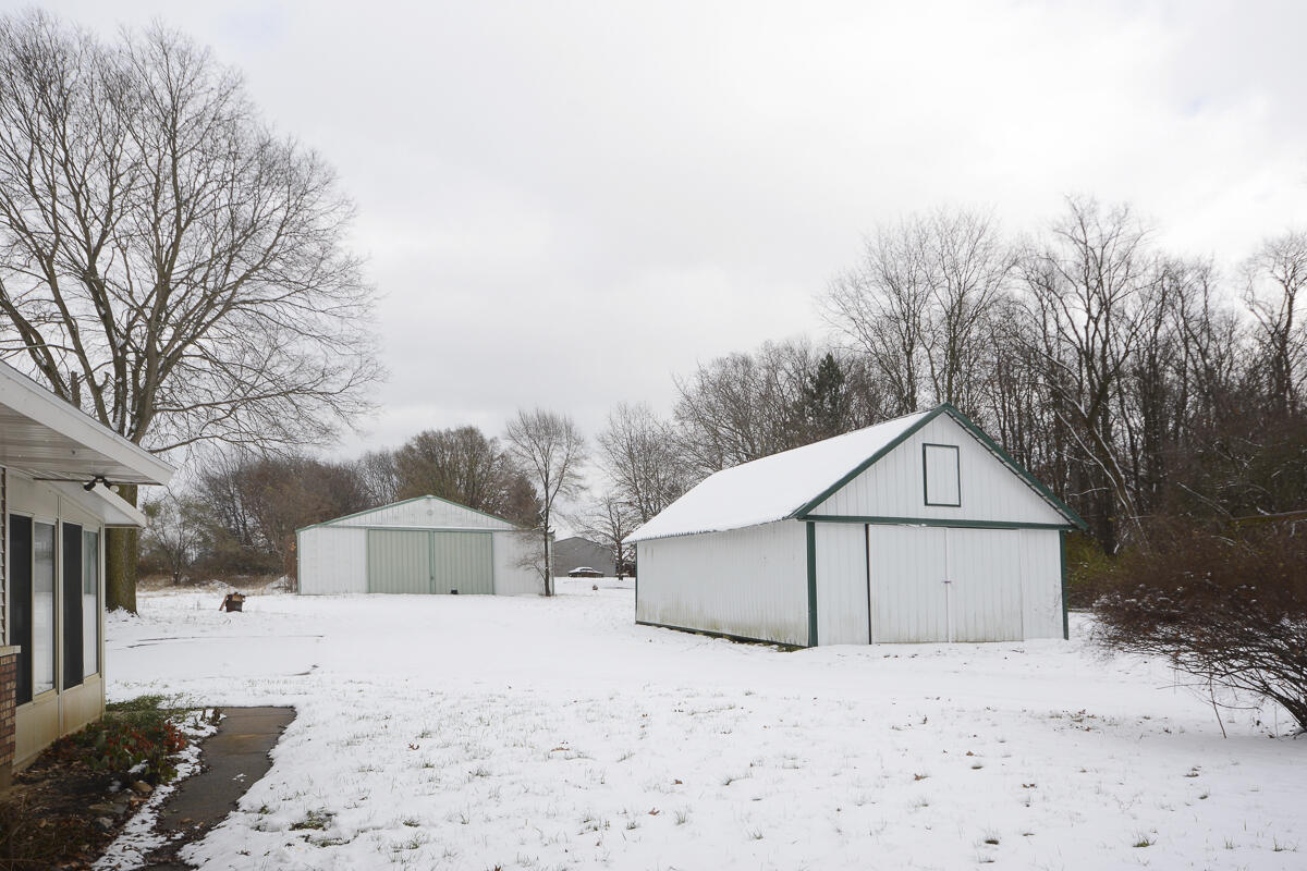 56805 Haines Road Three Rivers, MI 49093 - Photo 15 of 18 56805Haines_27