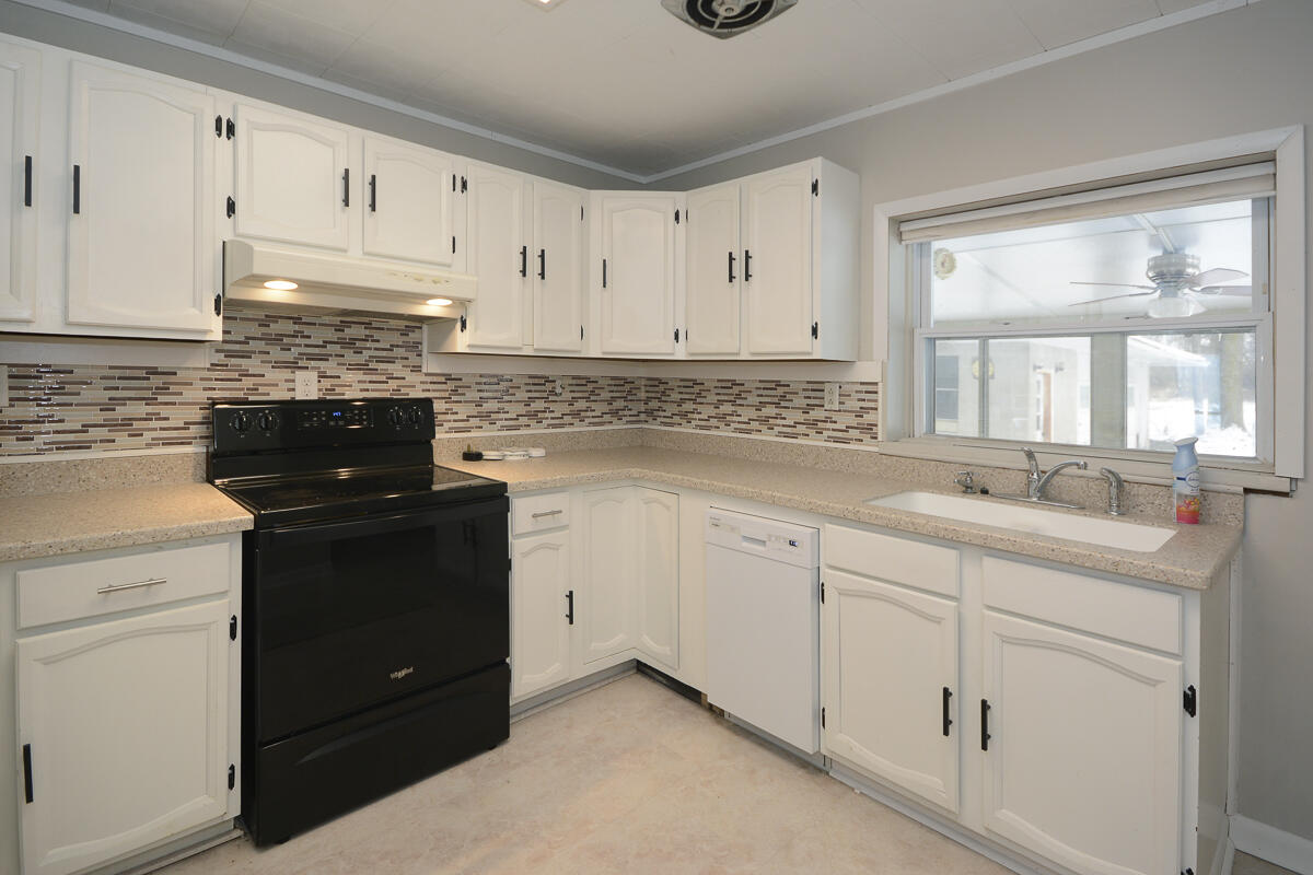 56805 Haines Road Three Rivers, MI 49093 - Photo 9 of 18 56805Haines_08