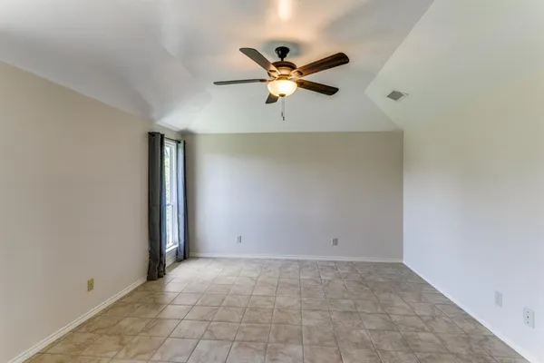 $2,400 | 5915 Volunteer Place, Rockwall, TX 75032