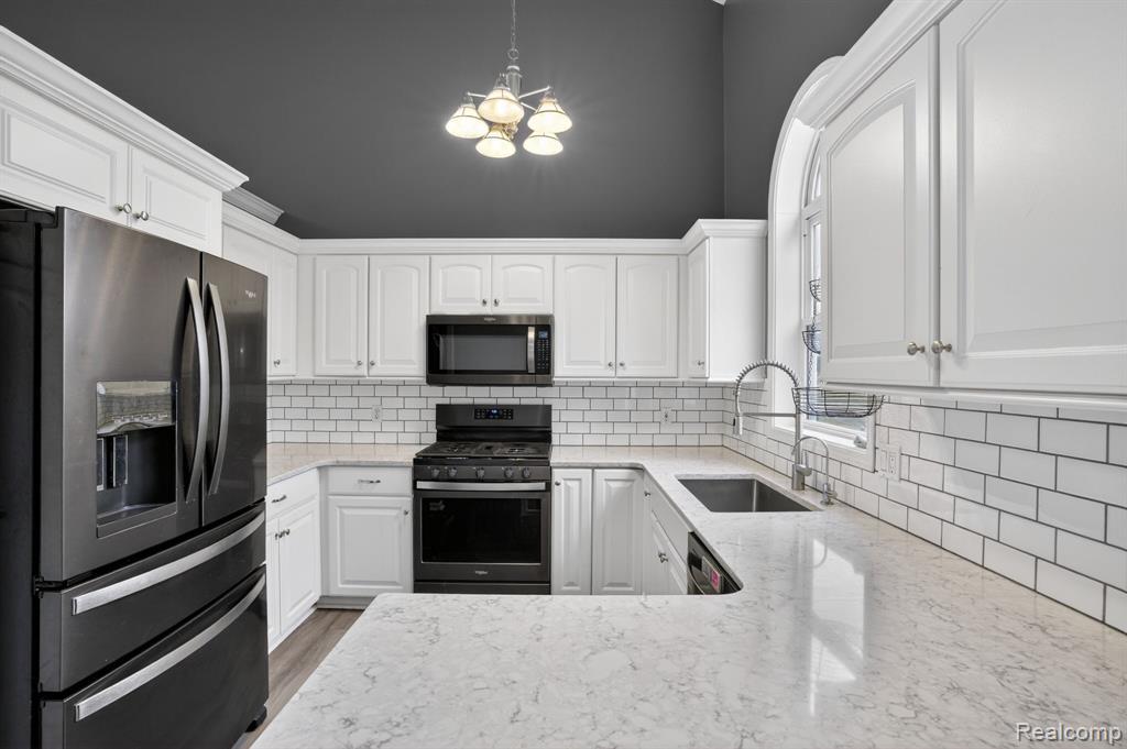 9055 Hegel Road Grand Blanc, MI 48439 - Photo 26 of 62