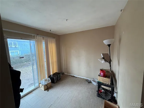 $1,350 | 1415 Wishart Place, St. Louis, MO 63132