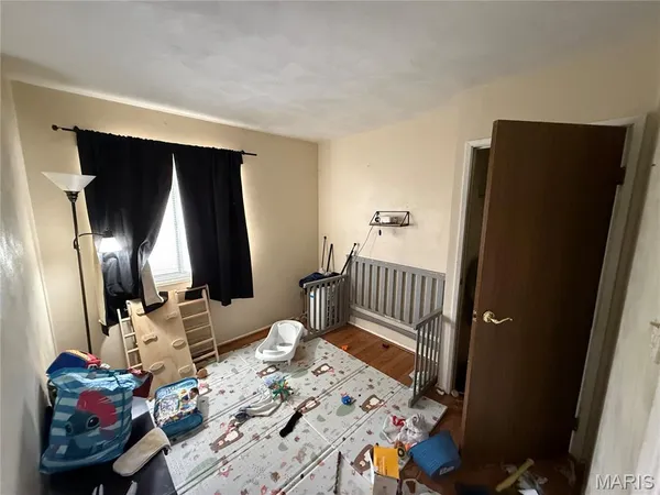 $1,350 | 1415 Wishart Place, St. Louis, MO 63132