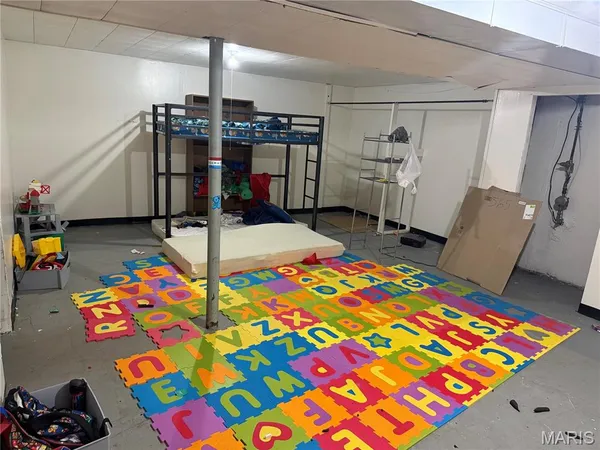 $1,350 | 1415 Wishart Place, St. Louis, MO 63132