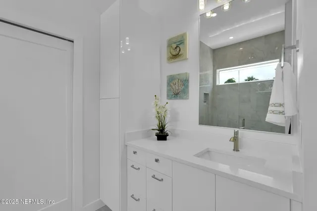 $749,900 | 156 Capri Drive, Ormond Beach, FL 32176