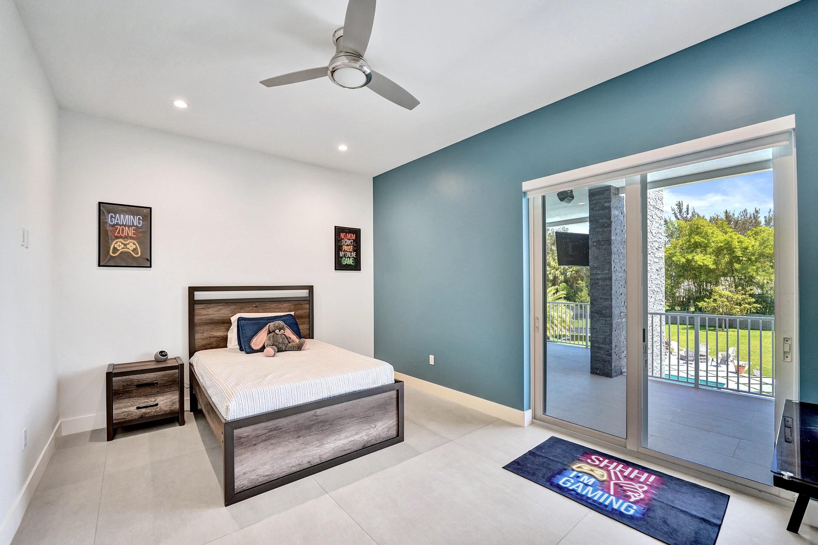 11201 Southwest 3rd Street Plantation, FL 33325 - Photo 61 of 79 Bedroom - Blue