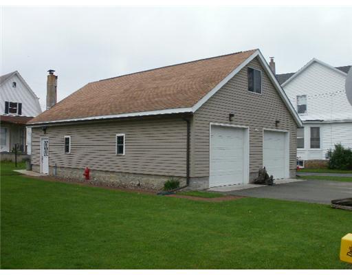 217 Welsh Hill Road Friedens, PA 15541 - Photo 12 of 16 Parking Lot/Garage.