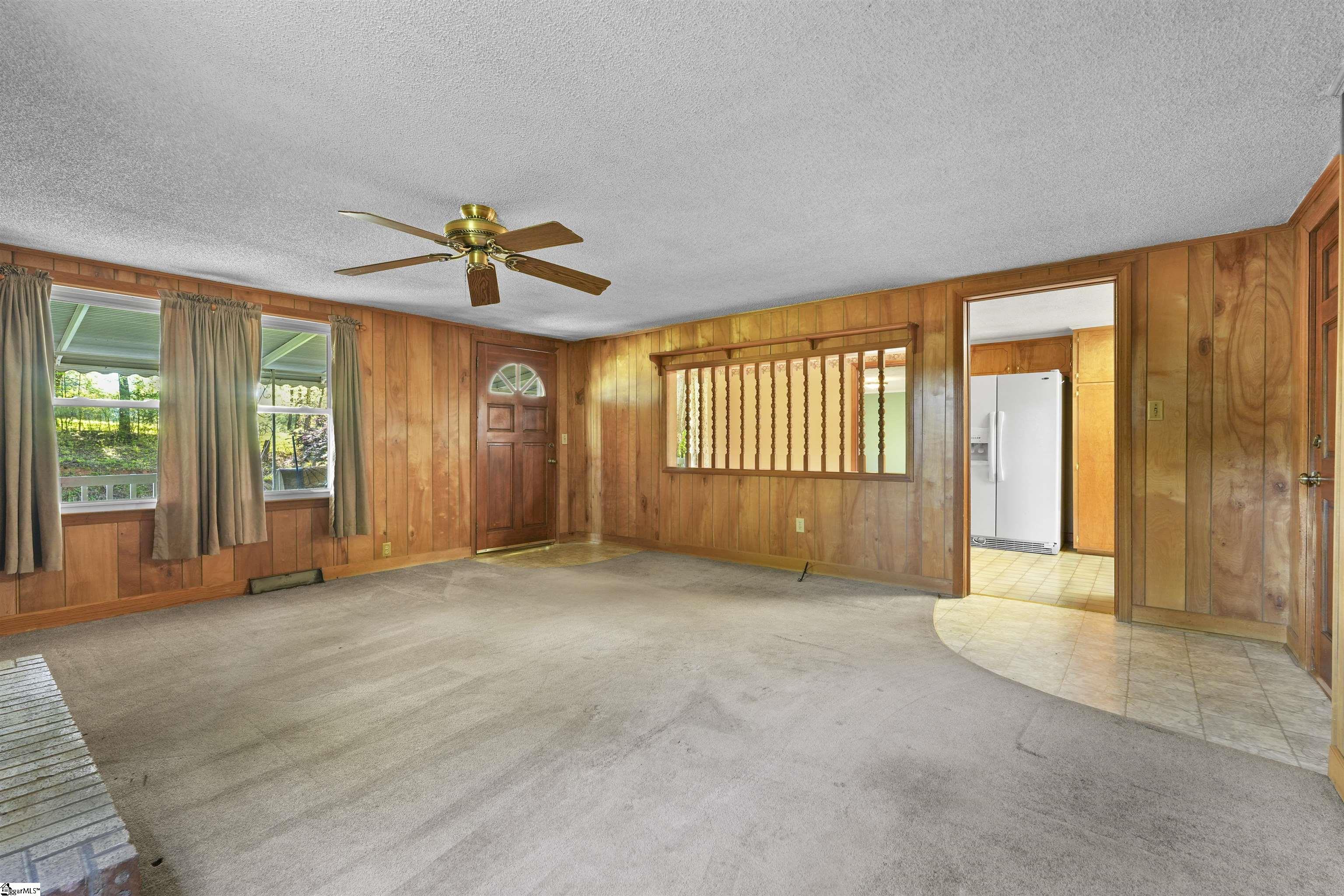 206 John Holliday Road Six Mile, SC 29682 - Photo 4 of 36