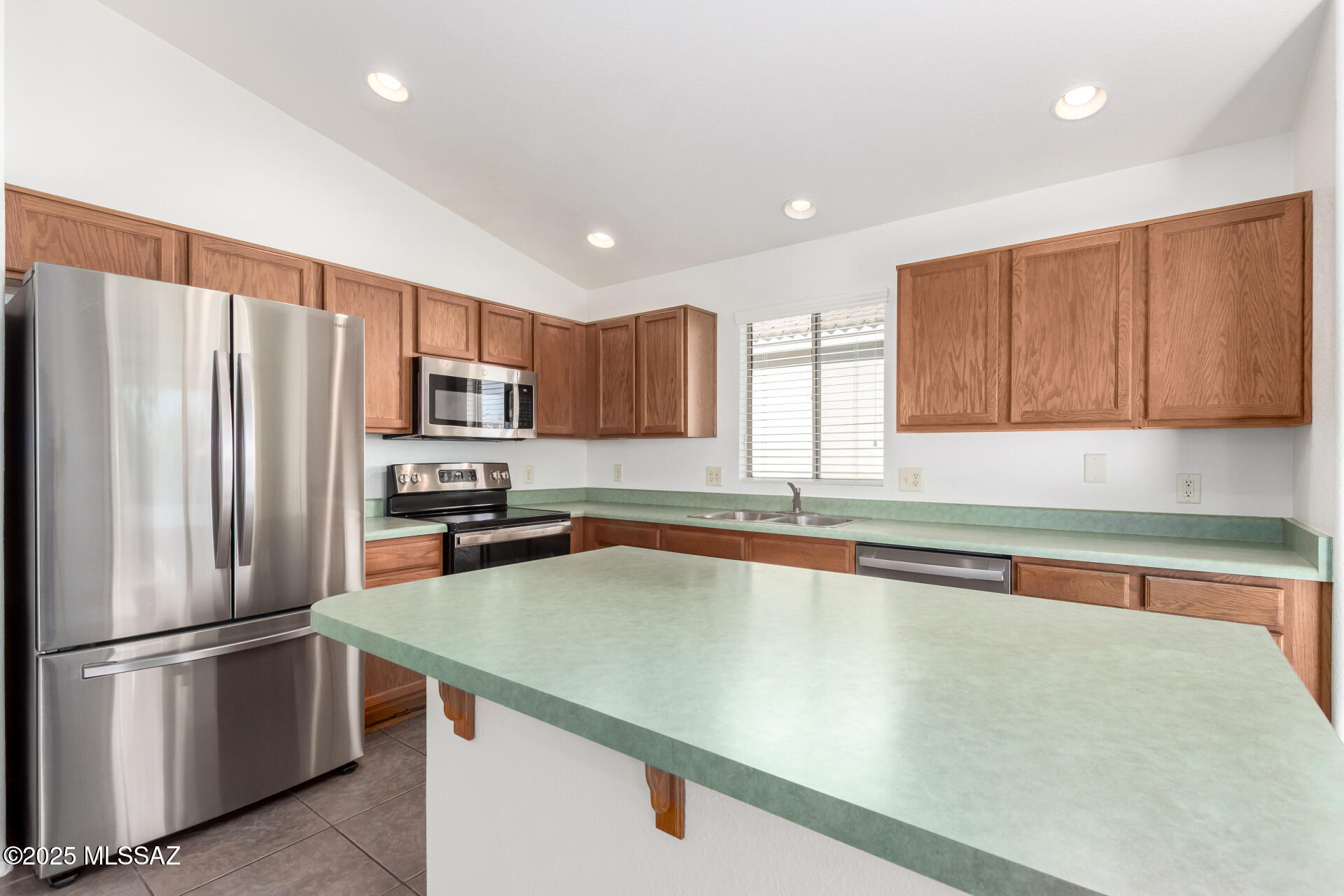 2335 West Rousseau Street Tucson, AZ 85741 - Photo 17 of 44 Gallery Image 17