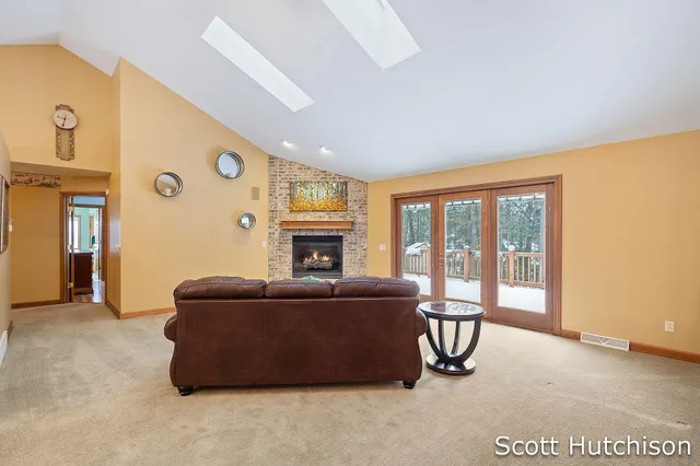 $516,900 | 7054 Green Timber Court, Greenville, MI 48838