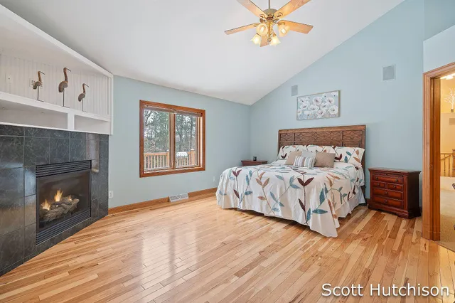 $516,900 | 7054 Green Timber Court, Greenville, MI 48838