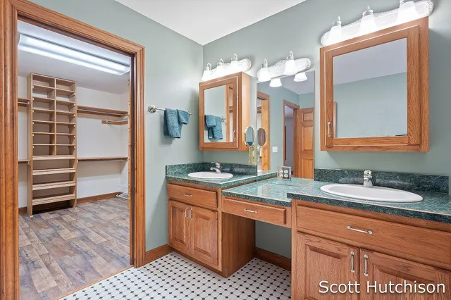 $516,900 | 7054 Green Timber Court, Greenville, MI 48838