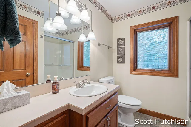 $516,900 | 7054 Green Timber Court, Greenville, MI 48838