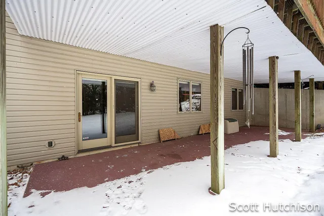 $516,900 | 7054 Green Timber Court, Greenville, MI 48838