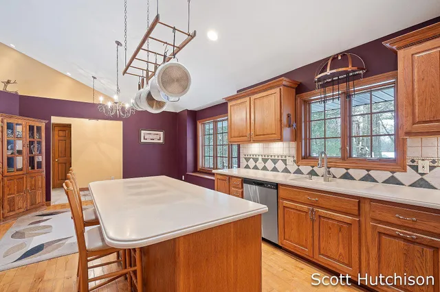 $516,900 | 7054 Green Timber Court, Greenville, MI 48838