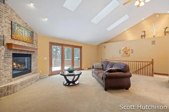 $516,900 | 7054 Green Timber Court, Greenville, MI 48838