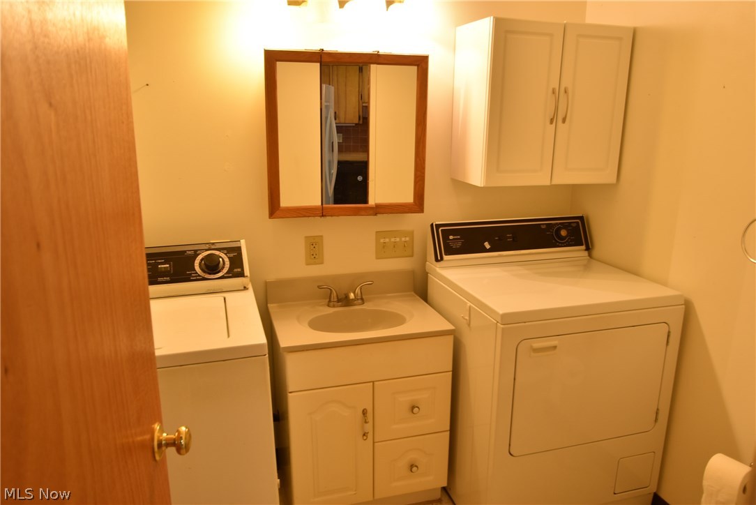 816 Ewing Road Youngstown, OH 44512 - Photo 10 of 13 Gallery Image 10