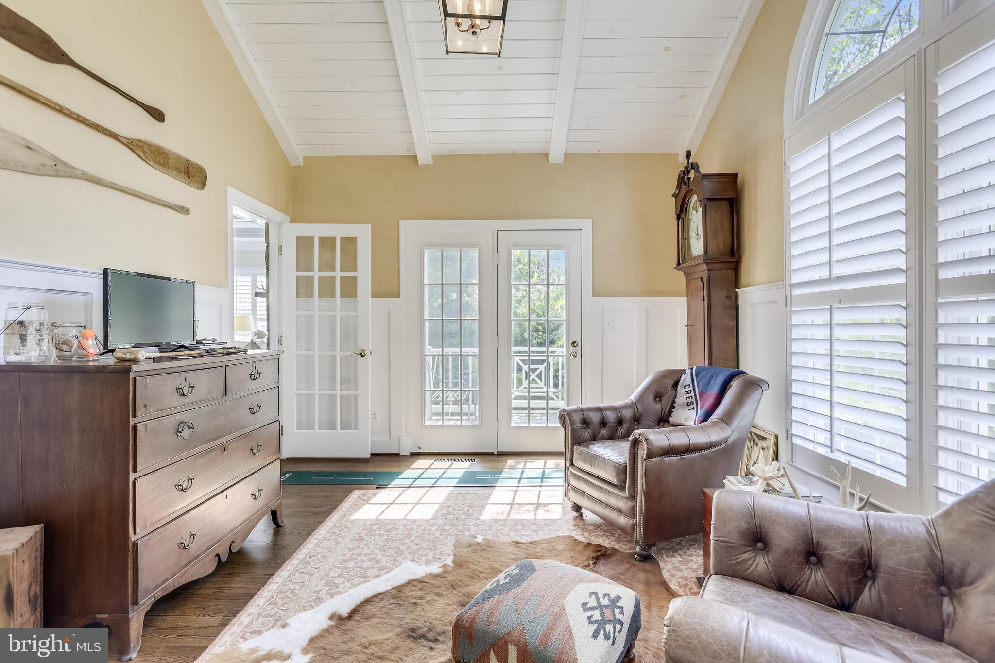 2113 Link Road Silver Spring, MD 20905 - Photo 20 of 78 Solarium/Studio/Office off living & family rooms