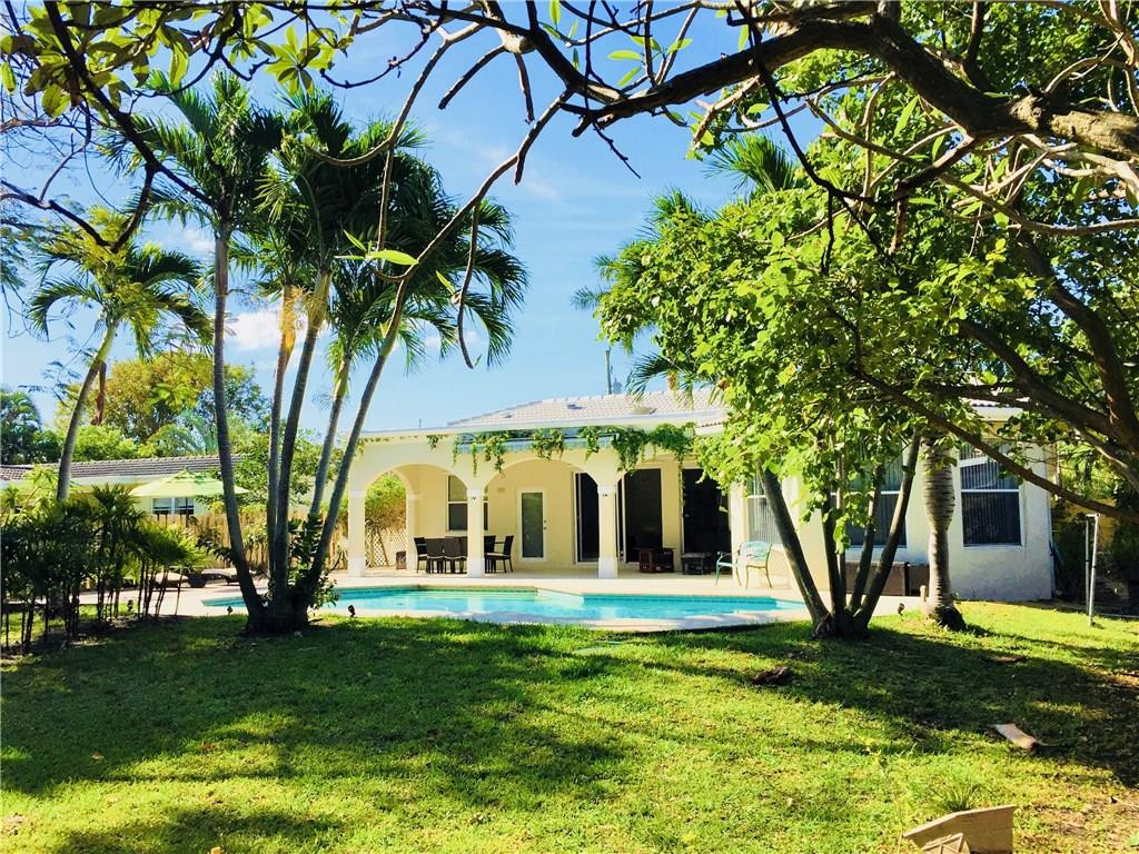 135 Oregon Lane Boca Raton, FL 33487 - Photo 7 of 23 Photo 7