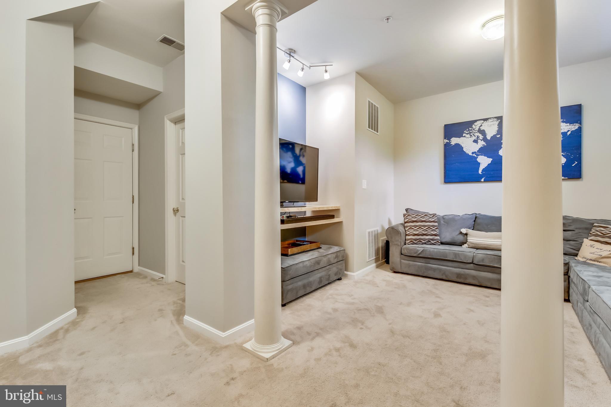 13047 Middlebrook Road Germantown, MD 20874 - Photo 37 of 52 Gallery Image 37