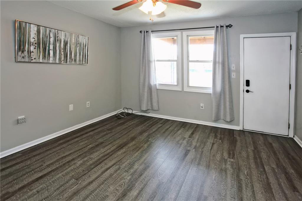 34 Riverside Court Pittsburgh, PA 15238 - Photo 3 of 17