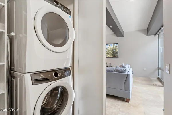 $7,400 | 7161 East Rancho Vista Drive, Unit 1003, Scottsdale, AZ 85251