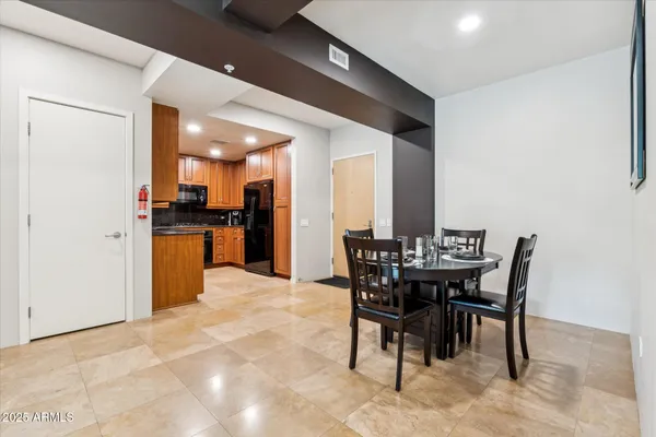 $7,400 | 7161 East Rancho Vista Drive, Unit 1003, Scottsdale, AZ 85251