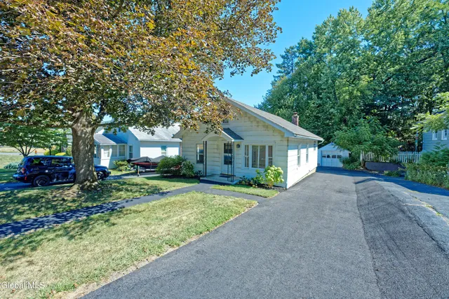 $227,000 | 34 Cooper Avenue, Brunswick, NY 12180