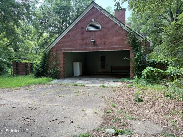 $175,000 | 616 Church Street, Hollandale, MS 38748