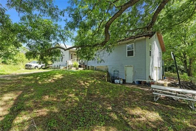 $400,000 | 13777 Bohrer Lane, Rayville, MO 64084