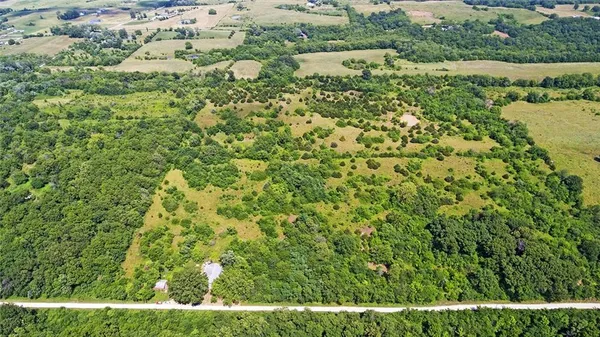 $400,000 | 13777 Bohrer Lane, Rayville, MO 64084
