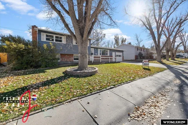 $302,000 | 1321 Jamaica Drive, Casper, WY 82609