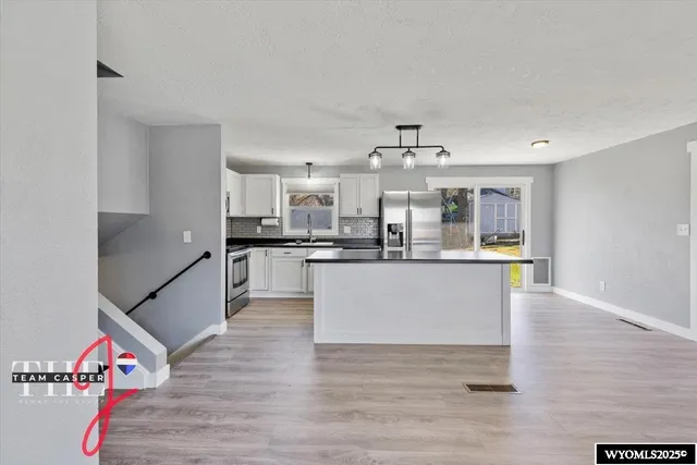 $325,000 | 1321 Jamaica Drive, Casper, WY 82609