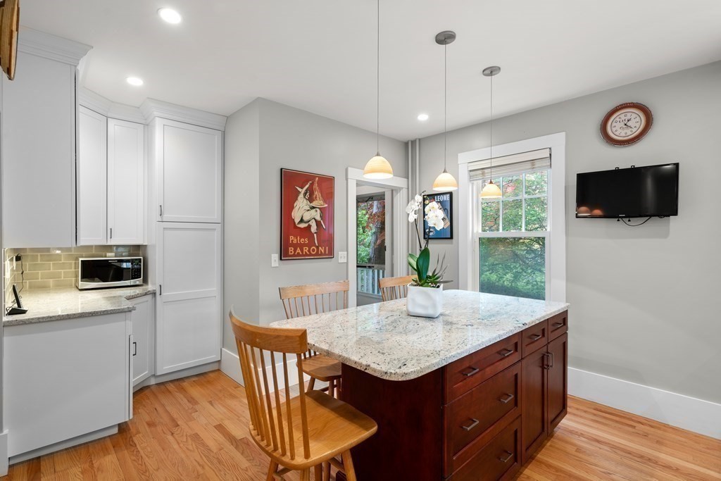 112 Sumner Road Brookline, MA 02445 - Photo 10 of 30