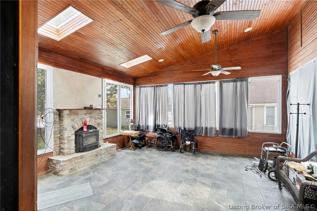 124 West Main Street Hanover, IN 47243 - Photo 12 of 36