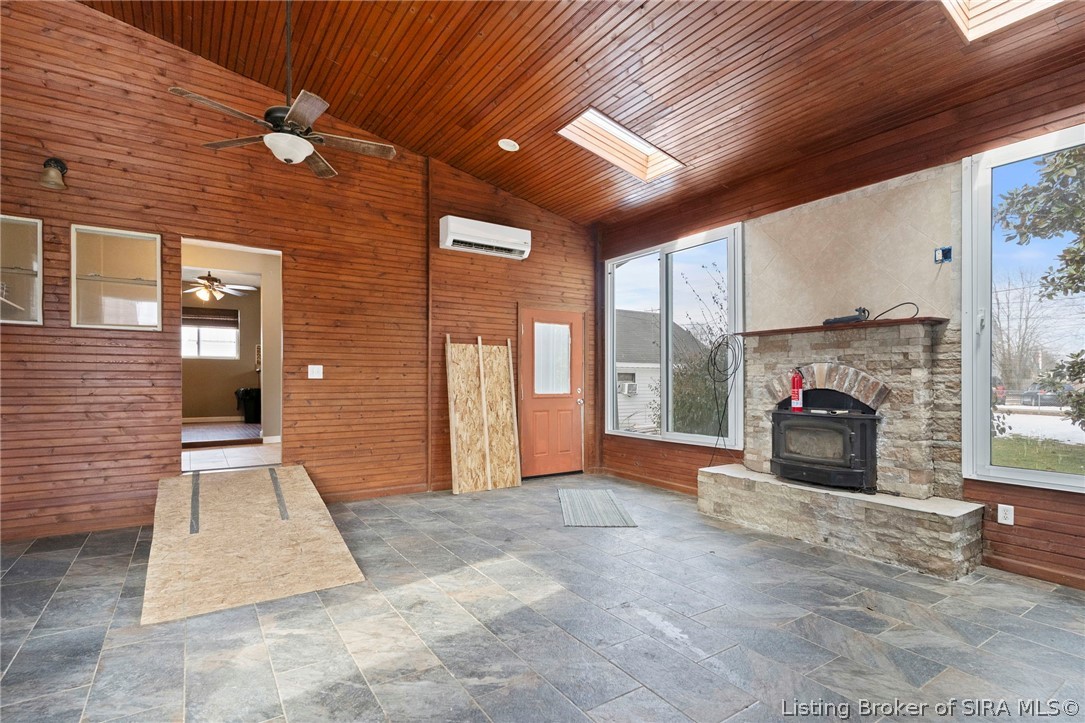 124 West Main Street Hanover, IN 47243 - Photo 13 of 36