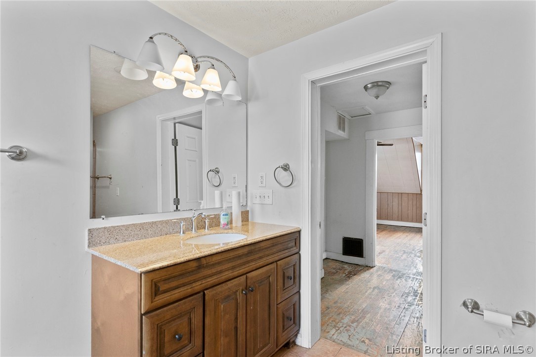 124 West Main Street Hanover, IN 47243 - Photo 21 of 36