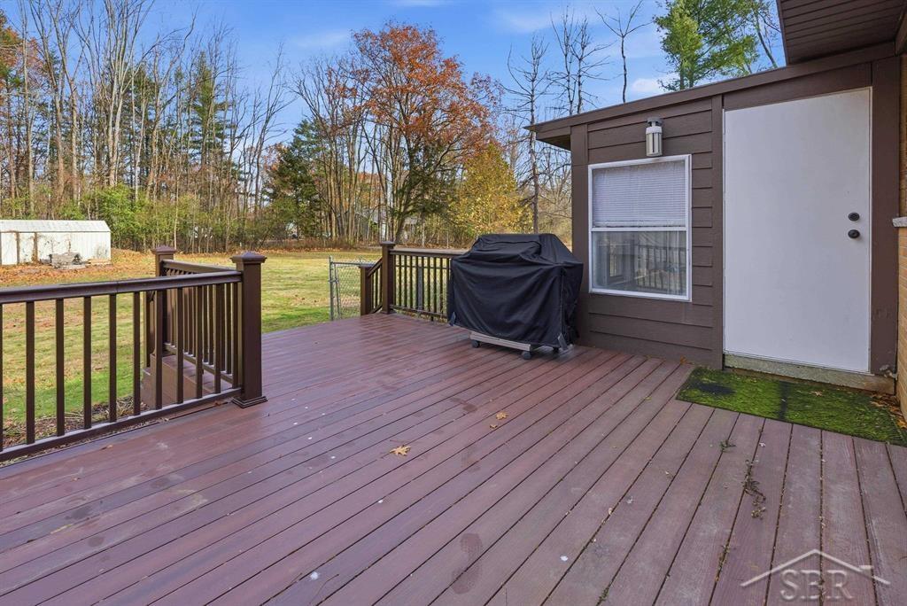 2311 East Ginter Road Midland, MI 48640 - Photo 32 of 40
