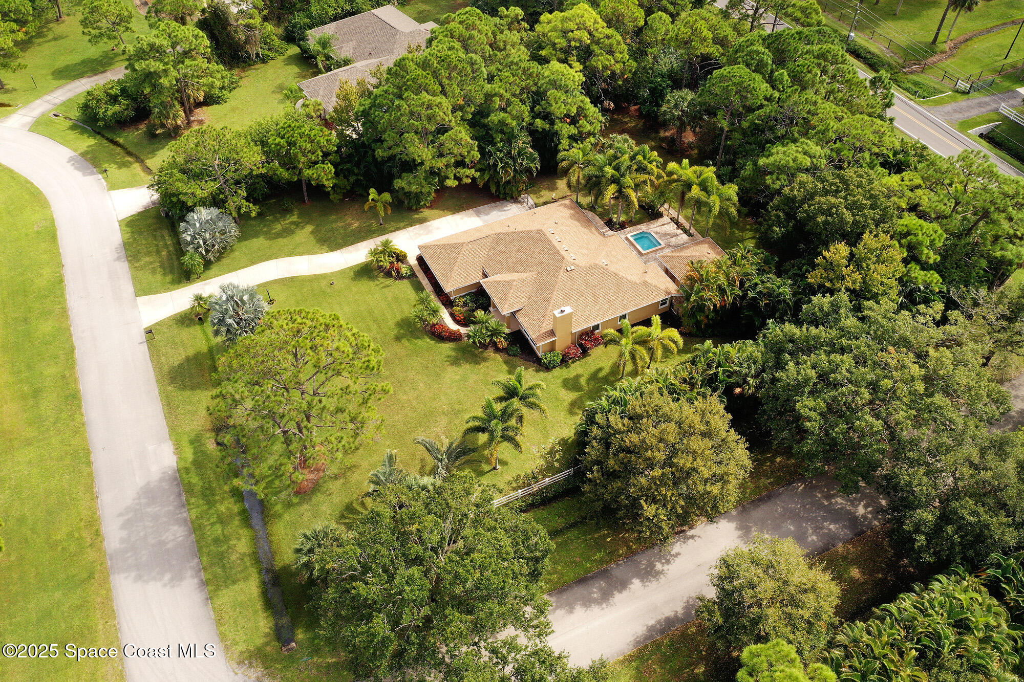 4580 Hunters Run Circle Grant, FL 32949 - Photo 4 of 55 Aerial