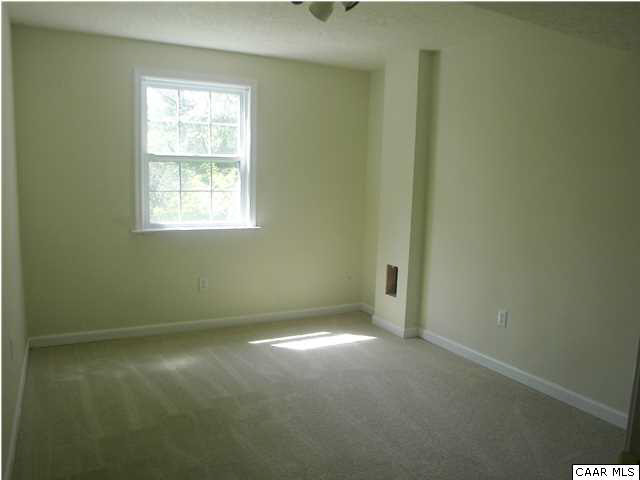 609 East Daffodil Road Ruckersville, VA 22968 - Photo 8 of 12 an empty room with a window