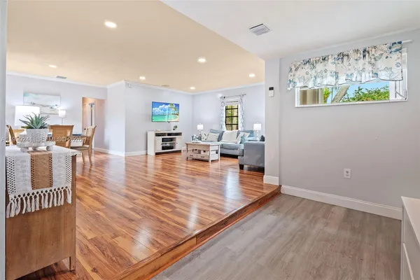 $575,000 | 1395 Northeast 177th Street, North Miami Beach, FL 33162