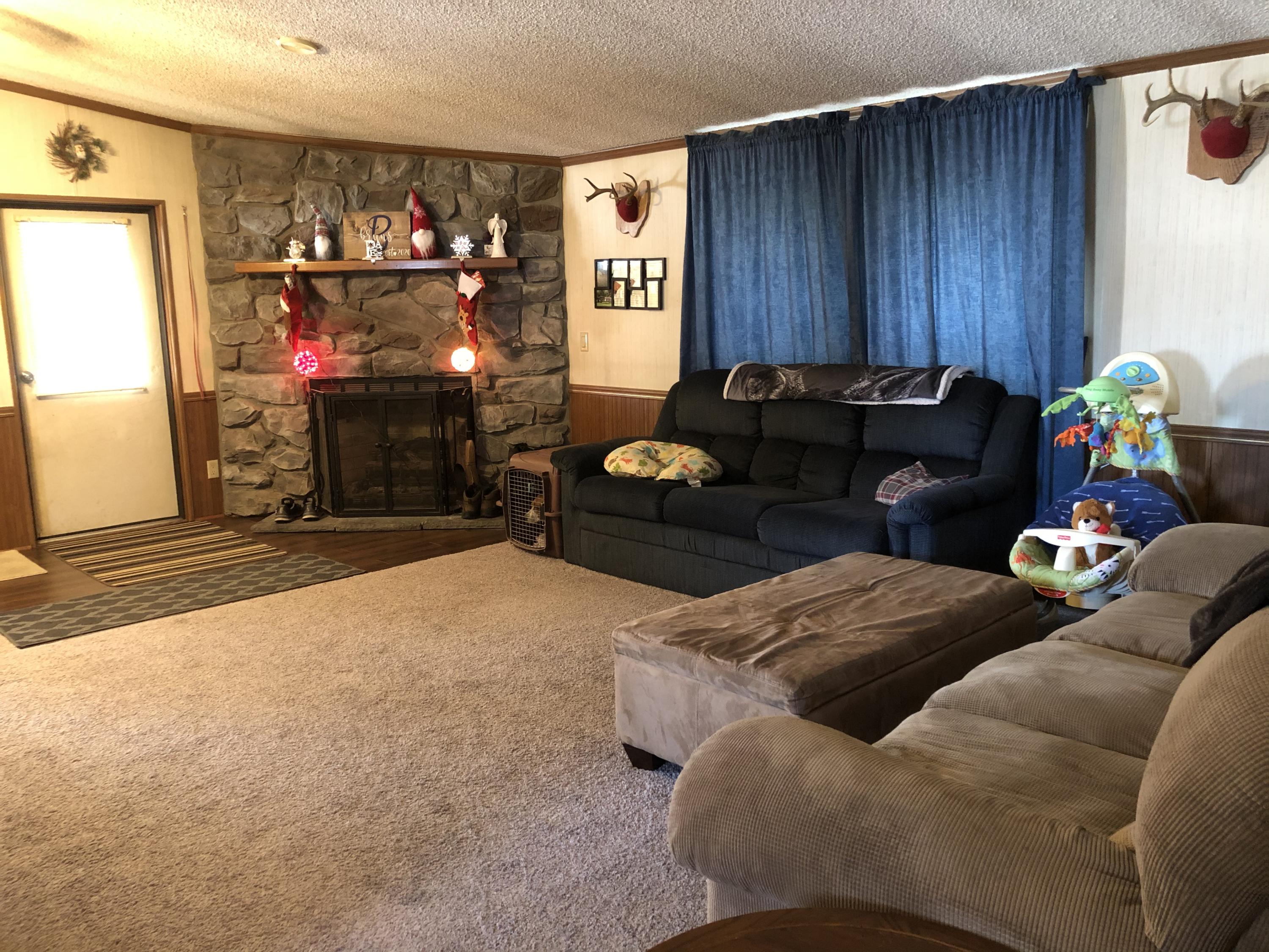 13031 Vers-yorkshire Road Versailles, OH 45380 - Photo 3 of 19