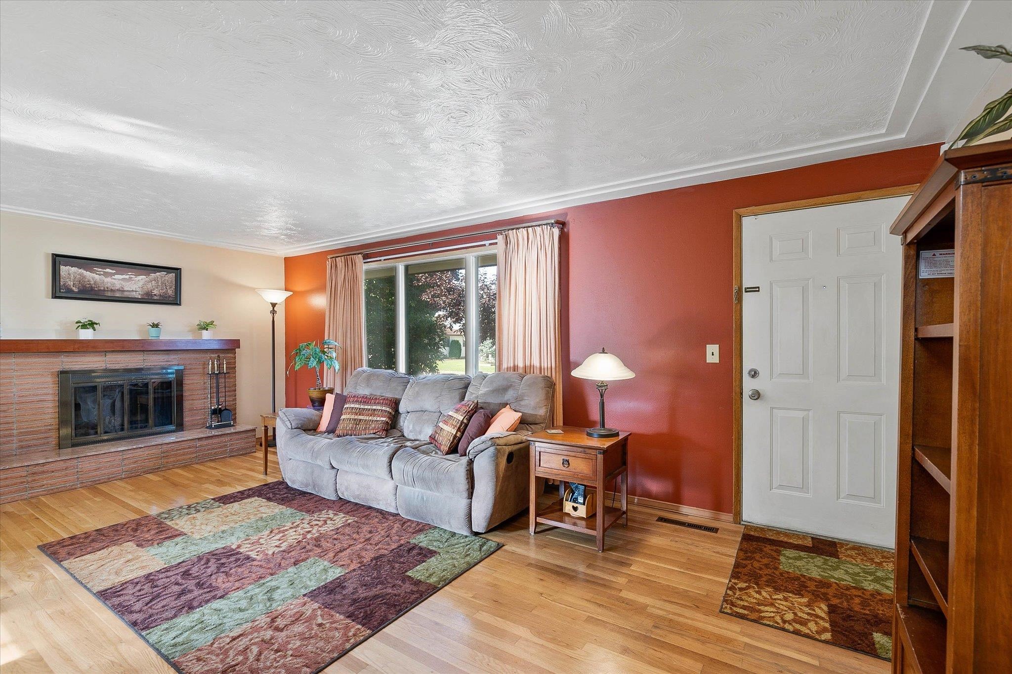 4718 North Burns Road Spokane, WA 99216 - Photo 3 of 27