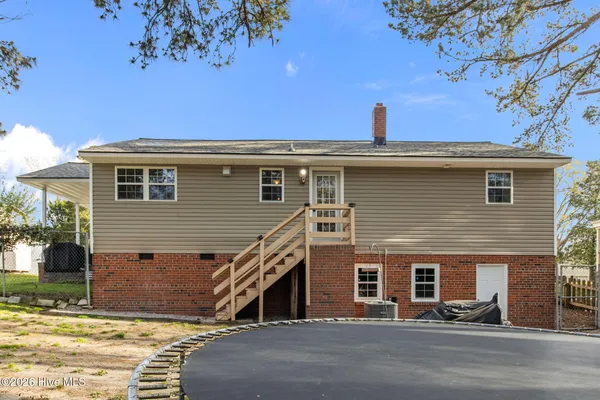 $225,000 | 400 Hickory Court, Jacksonville, NC 28540