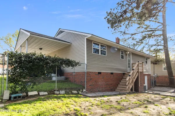 $225,000 | 400 Hickory Court, Jacksonville, NC 28540
