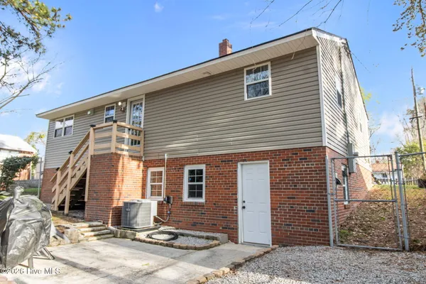 $225,000 | 400 Hickory Court, Jacksonville, NC 28540