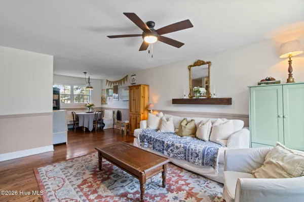 $225,000 | 400 Hickory Court, Jacksonville, NC 28540