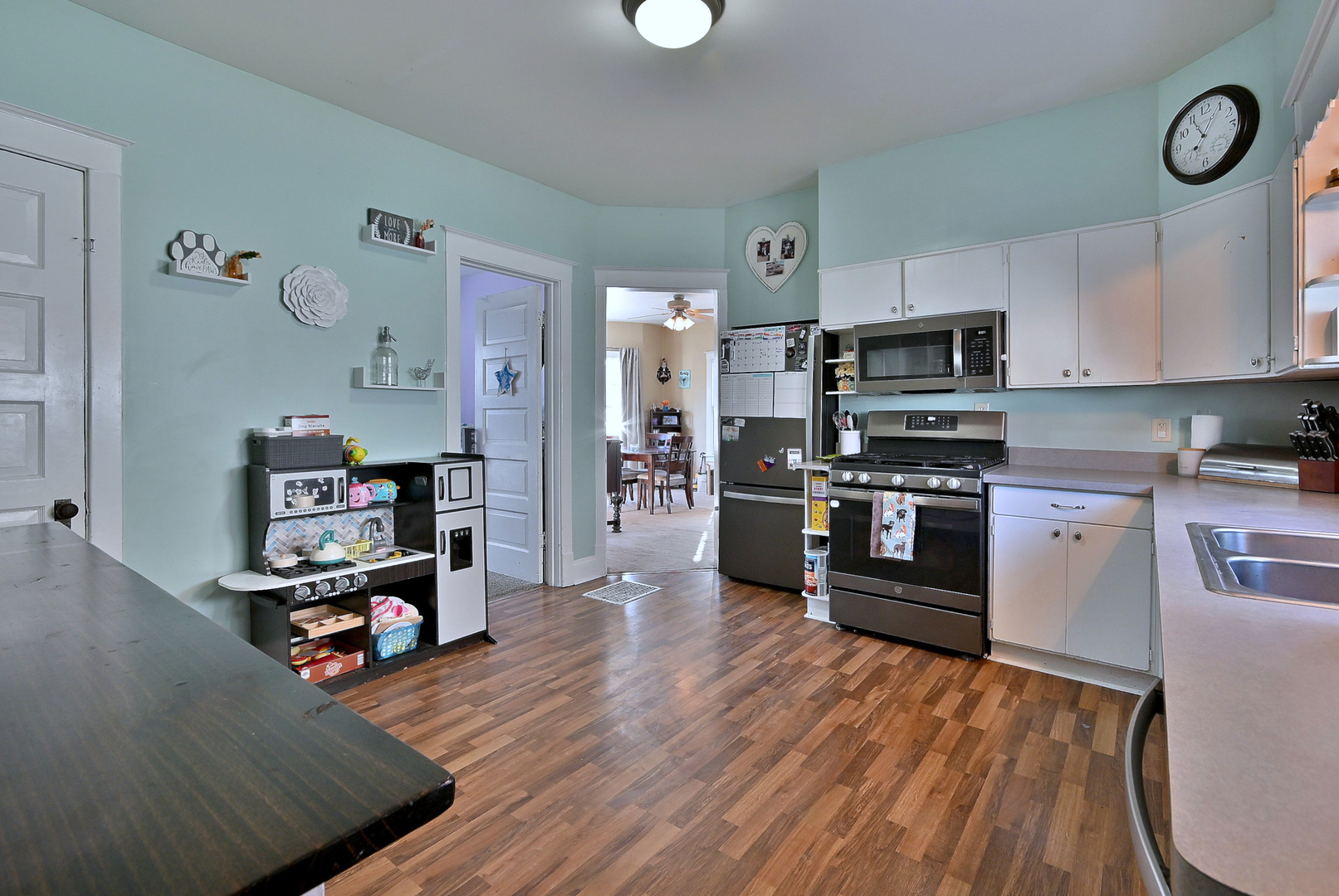 1113 Lewis Street DeKalb, IL 60115 - Photo 14 of 33