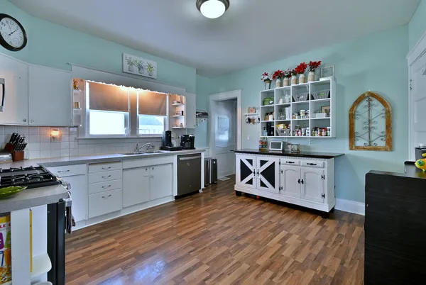 $235,000 | 1113 Lewis Street, DeKalb, IL 60115